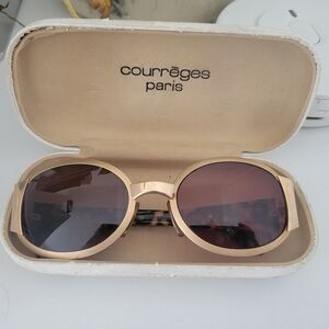 Courrèges Paris VINTAGE 90s Oval Sunglasses
WILL BE DELETED august 25